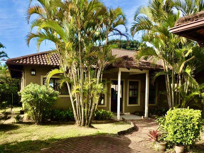 Ballito Lifestyle, Charming House with a garden - Photo 2