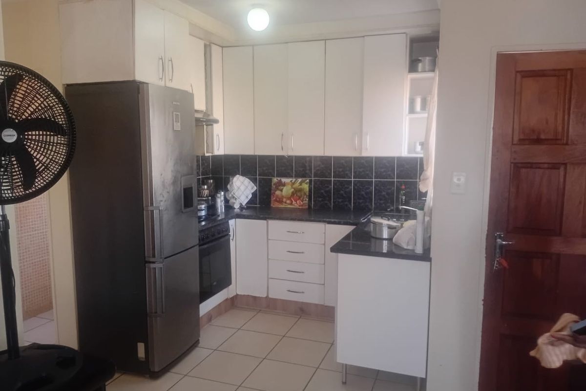 House For Sale in Cosmo City Ext 8, Roodepoort - Photo 5