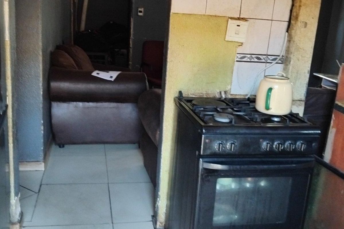 House For Sale in Delmore Park, Boksburg - Photo 5