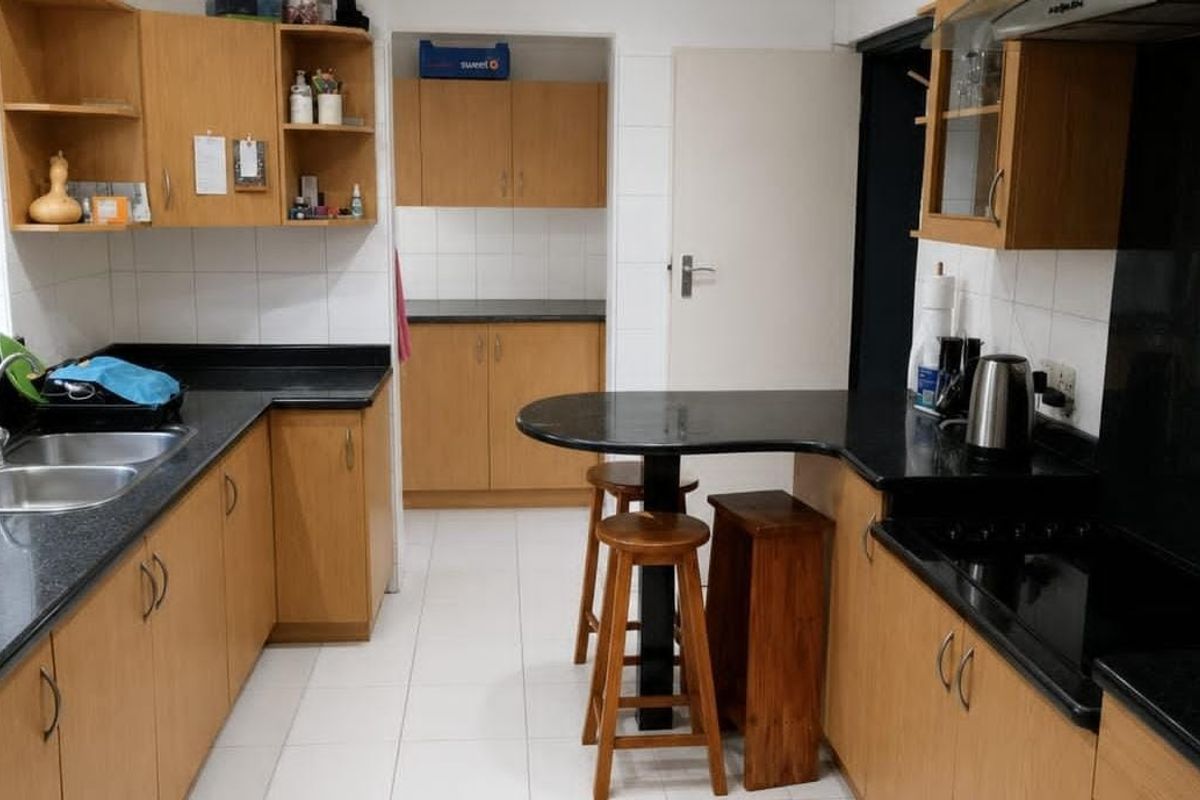 FAMILY HOME SET IN TROPICAL GARDEN OR DEVELOPERS OPPORTUNITY FOR SALE WESTBROOK KZN - Photo 3