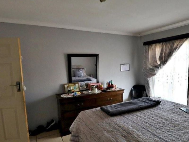Apartment For Sale in Norkem Park, Kempton Park - Photo 5
