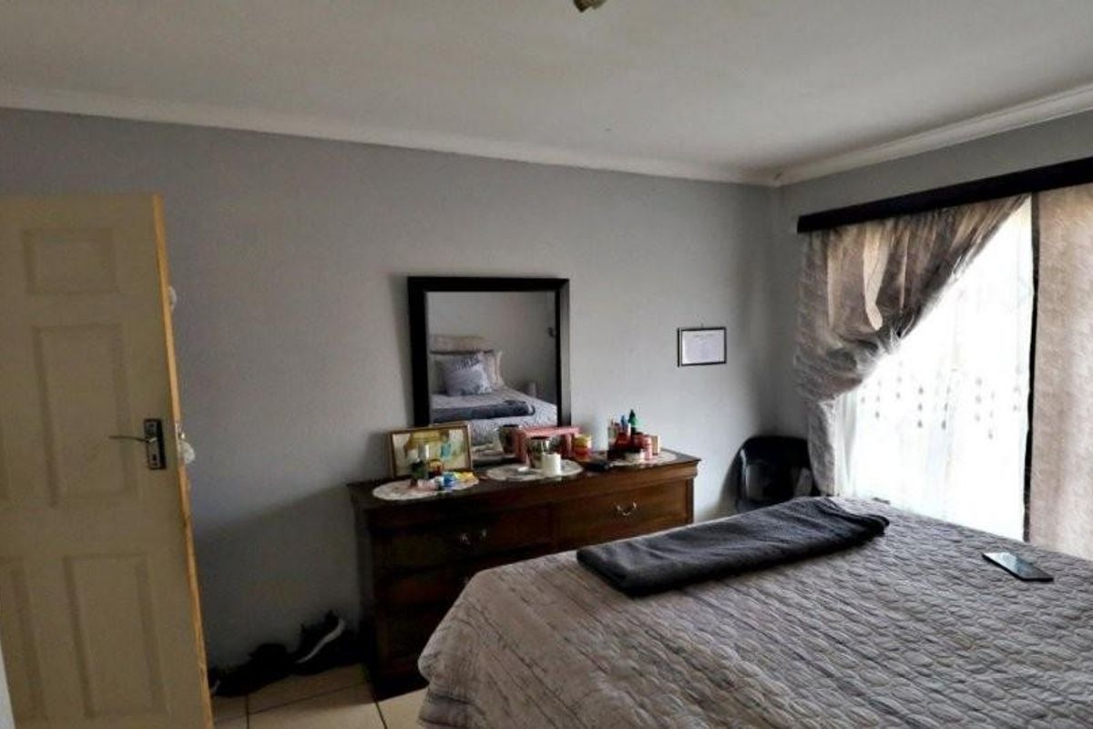 Apartment For Sale in Norkem Park, Kempton Park - Photo 5