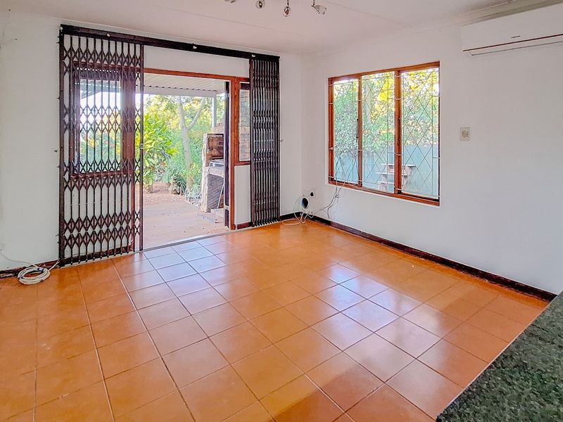 Charming Cottage To Rent in Crestholme, Hillcrest, KwaZulu Natal - Photo 6