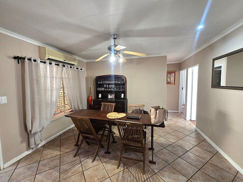2 Bedroom, 2 Bathroom Townhouse To Rent in Magalieskruin. - Photo 3