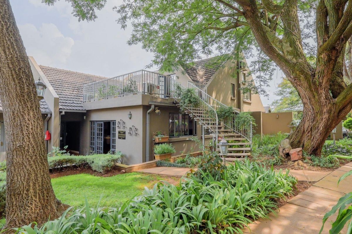 Rare High-Yield Hospitality Asset In Pretoria's Diplomatic Corridor - Photo 2