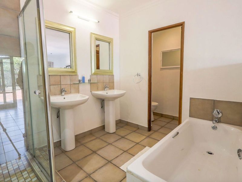Rare High-Yield Hospitality Asset In Pretoria's Diplomatic Corridor - Photo 9