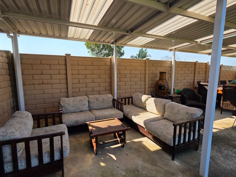 Pristine Home For Sale in Tranquil Palm Beach, Port Edward, KwaZulu Natal - Photo 5