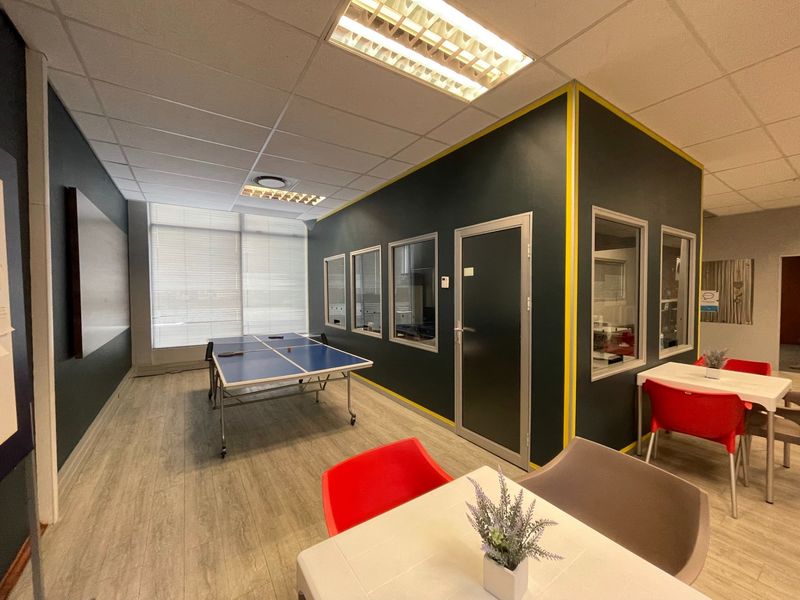 Office To Rent in Foreshore, Cape Town - Photo 4