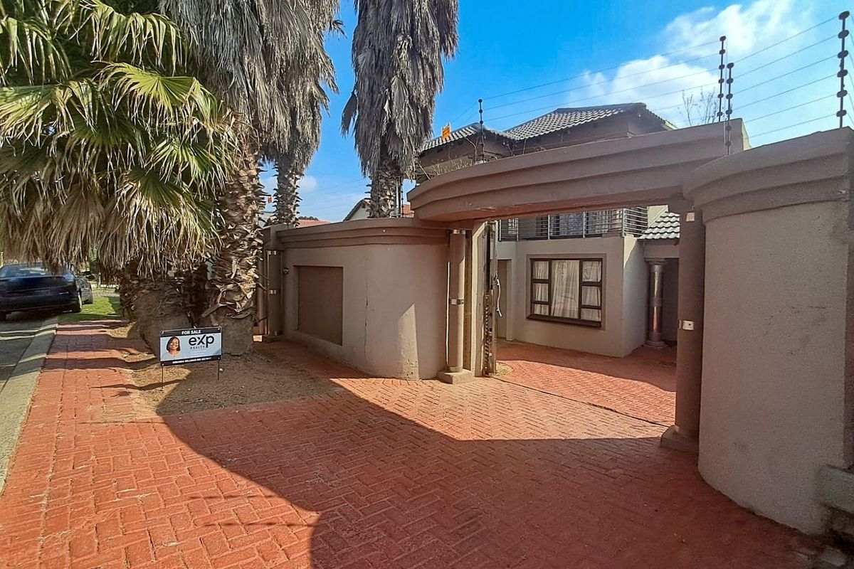 Xavier Reef Estate, Ormonde Ext 22, Johannesburg - Photo 2