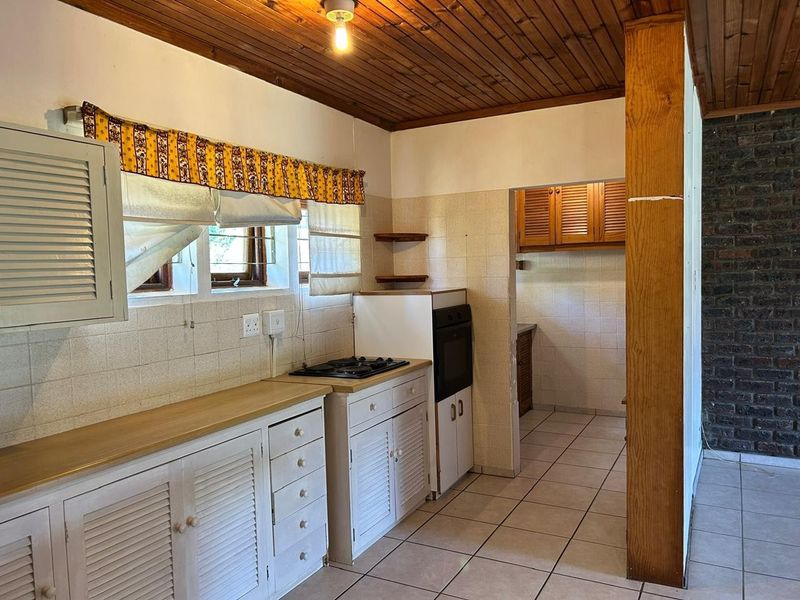 Spacious Family Home Just a Short Stroll from the Beach - Sunrise-on-Sea - Photo 10