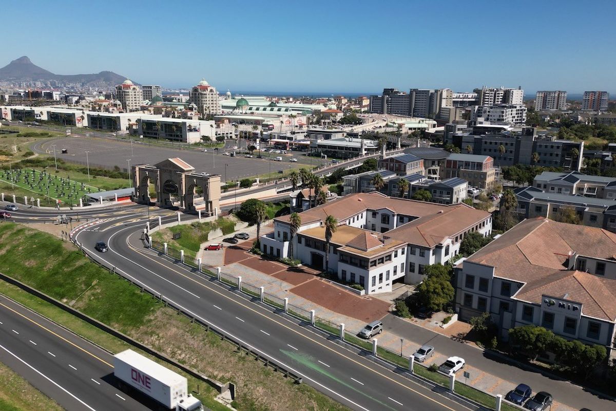 PRIME Office For Sale, Century City, Milnerton - Photo 3