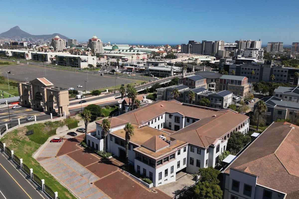 PRIME Office For Sale, Century City, Milnerton - Photo 2