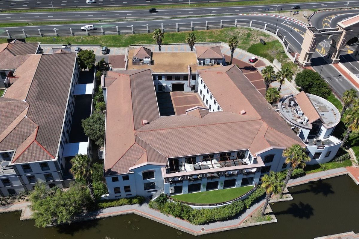 PRIME Office For Sale, Century City, Milnerton - Photo 4