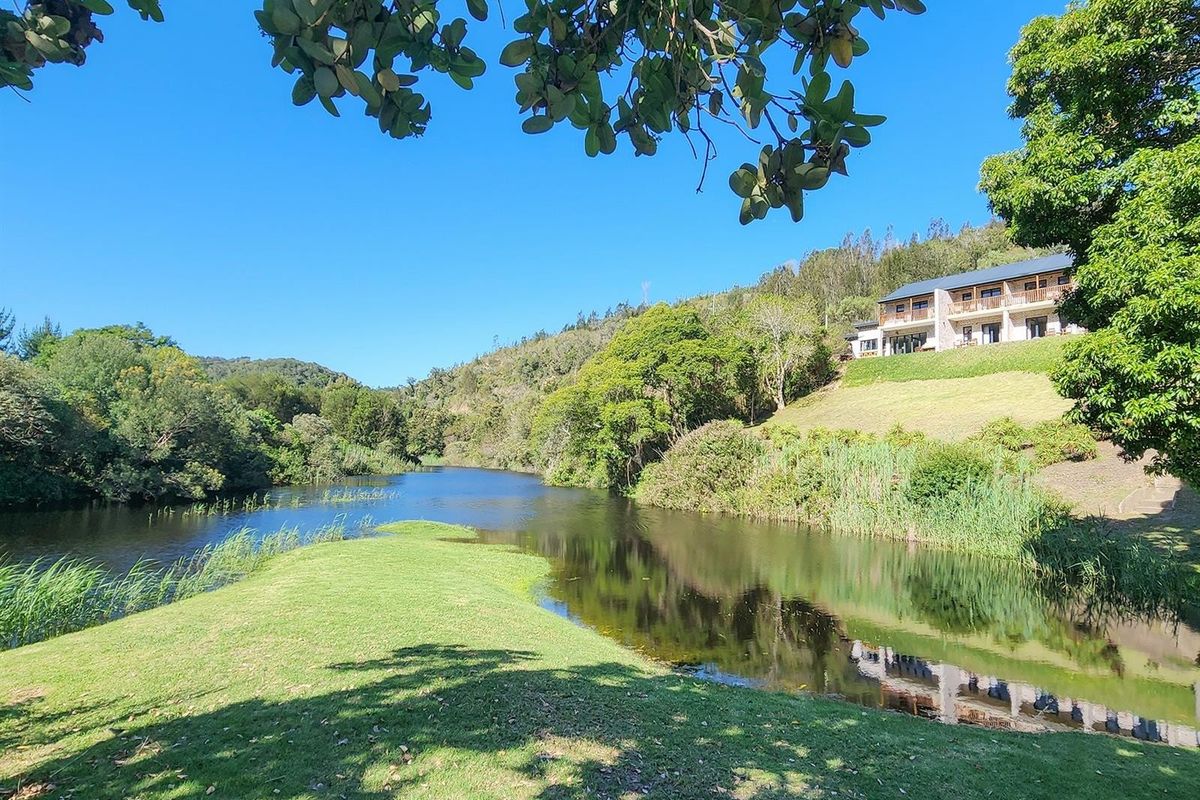 Premium hospitality asset , on the riverside, in the Garden Route. - Photo 3