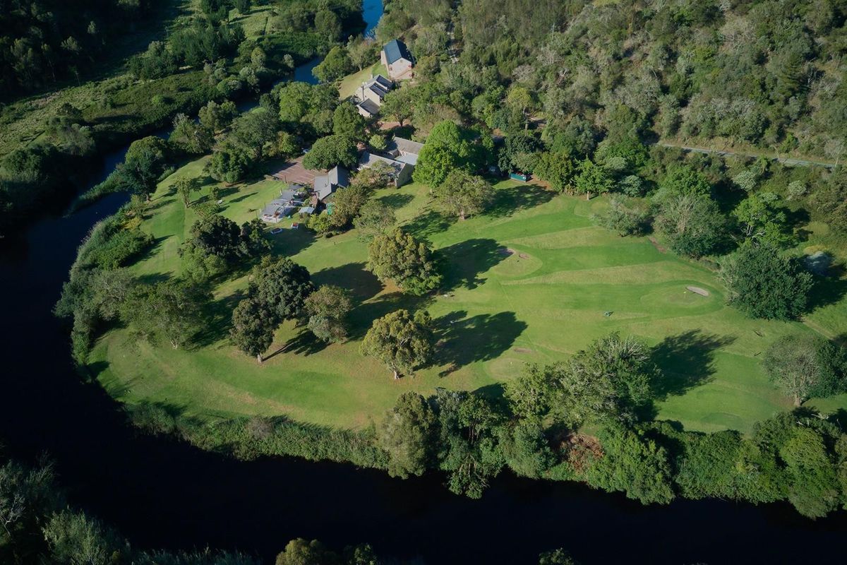 Premium hospitality asset , on the riverside, in the Garden Route. - Photo 2