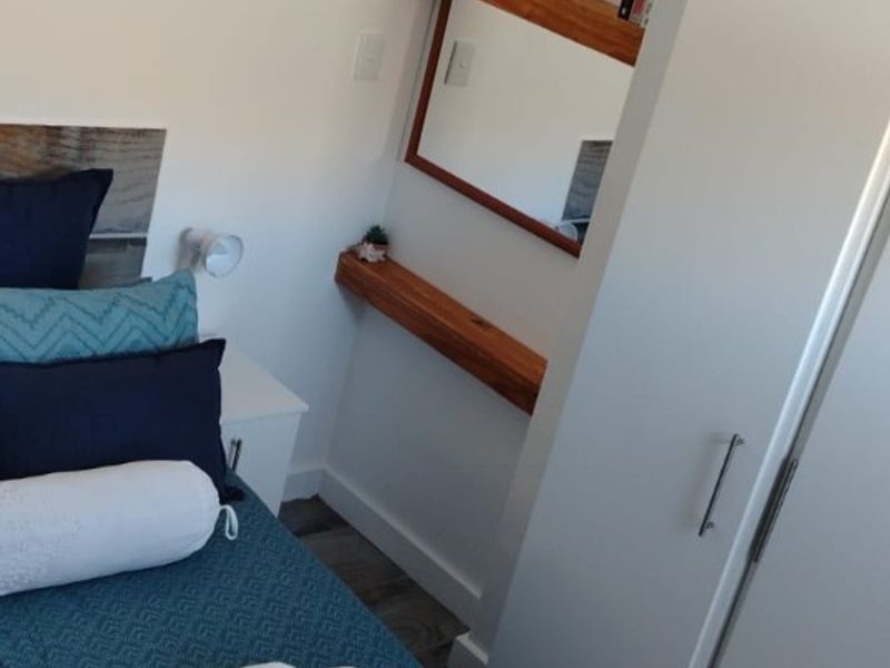One Bedroom separate entrance To Rent in Gordons Bay Central, Gordons Bay - Photo 6