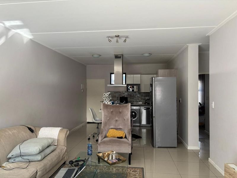 Modern Stylish Apartment in Gleniffer. A Standard Bank EasySell Property - Photo 7