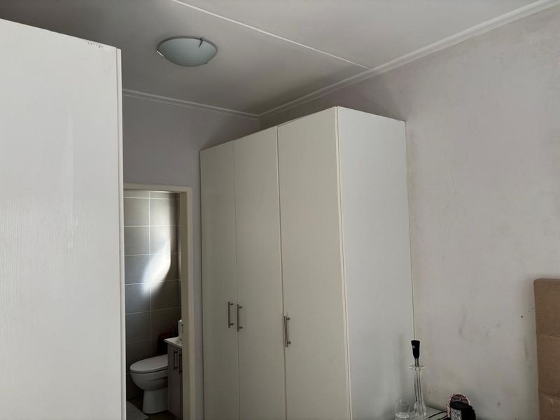 Modern Stylish Apartment in Gleniffer. A Standard Bank EasySell Property - Photo 9