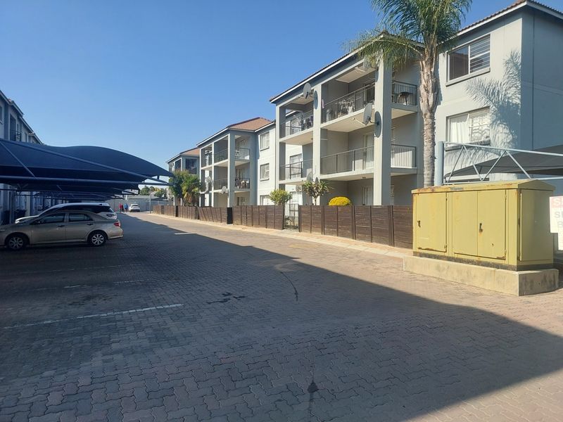 Apartment For Sale in Bardene Boksburg - Photo 2