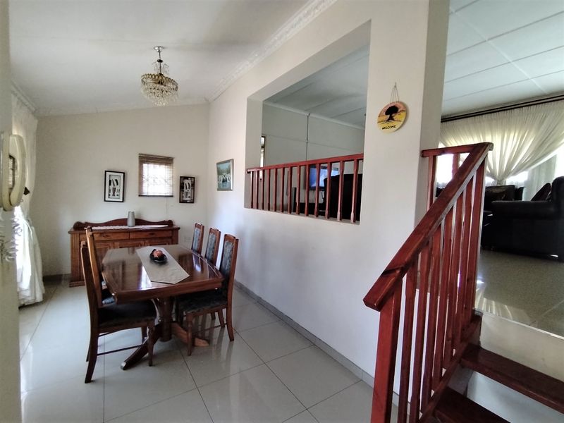 House For Sale in Grantham Park, Empangeni, KwaZulu Natal - Photo 4