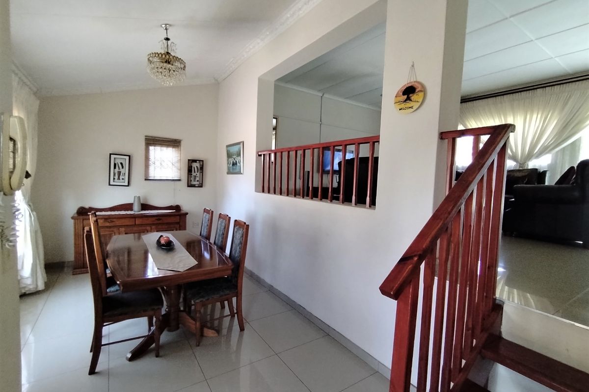 House For Sale in Grantham Park, Empangeni, KwaZulu Natal - Photo 4