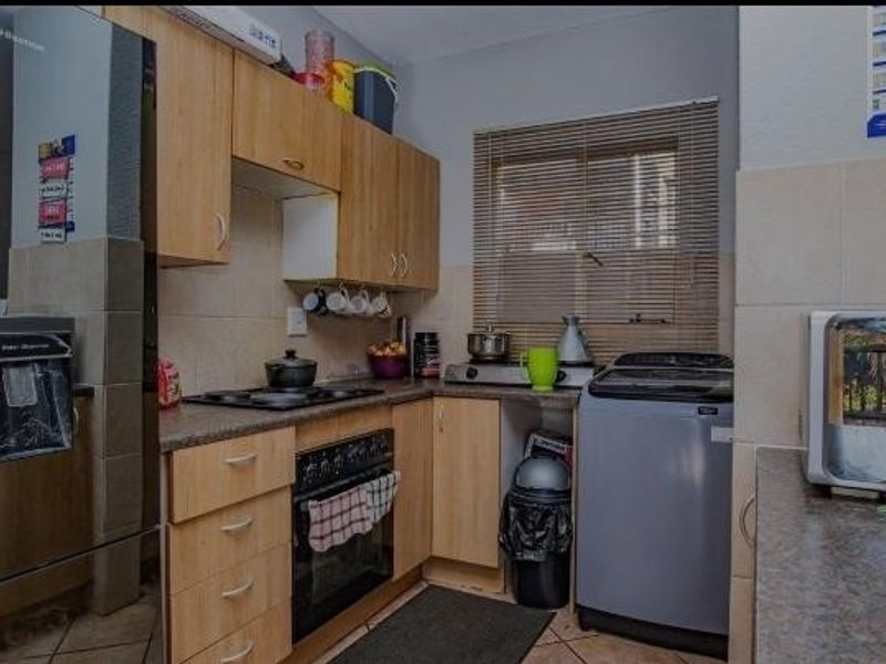 2 Bedroom Townhouse Rent in La Montagne, Pretoria - Photo 7