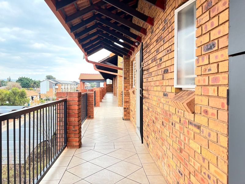 Charming One Bedroom Apartment For Sale in Eden Estate Wolmer, Pretoria - Photo 8