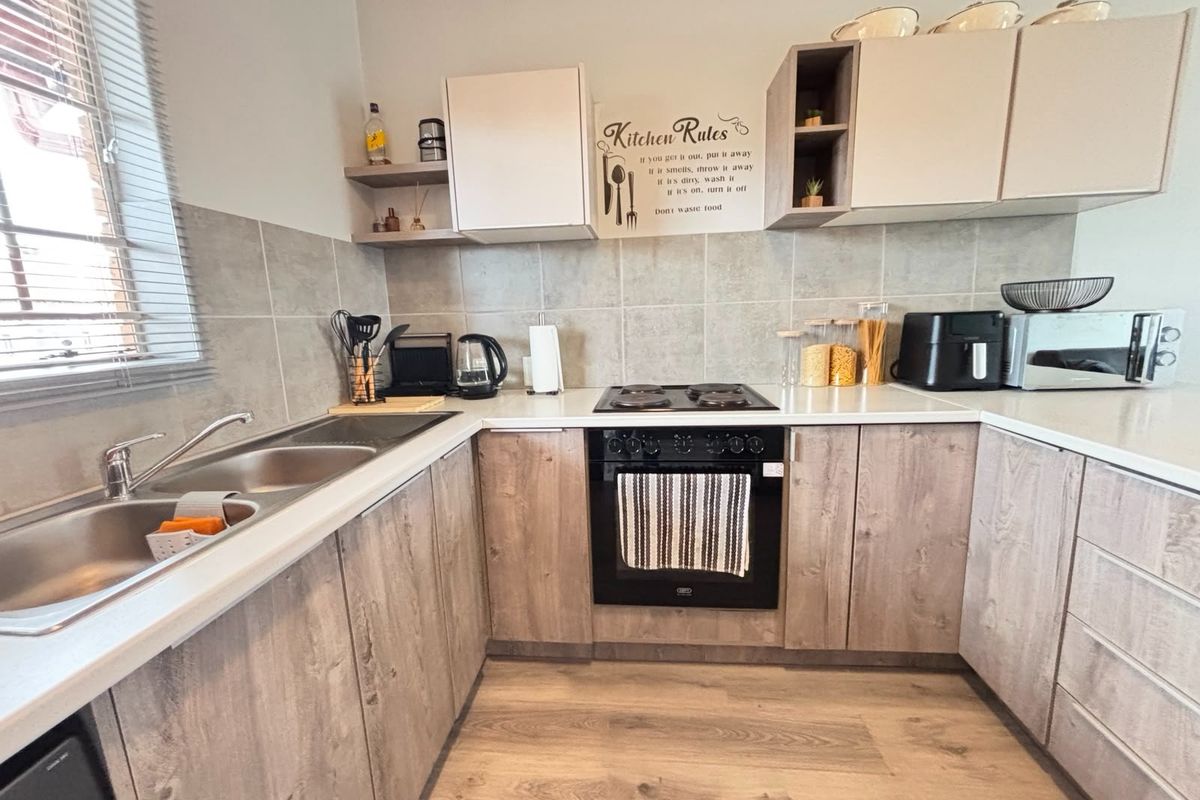 Charming One Bedroom Apartment For Sale in Eden Estate Wolmer, Pretoria - Photo 3