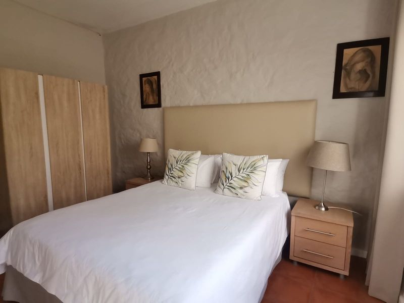 Beautiful 1 Bedroom Furnished Apartment to Rent in Paarl - Photo 9