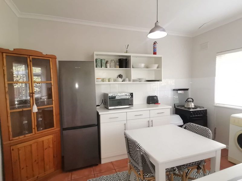 Beautiful 1 Bedroom Furnished Apartment to Rent in Paarl - Photo 6