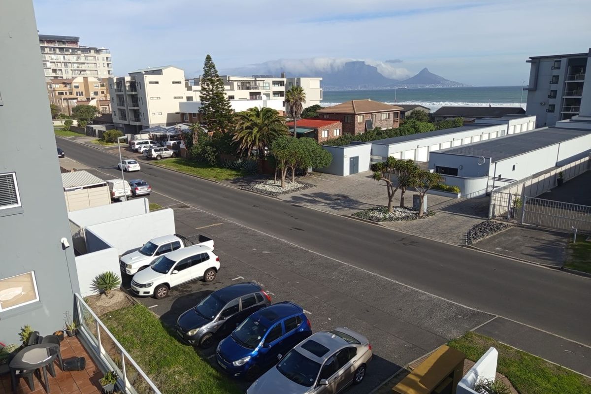 Beachfront Bachelor Apartment to Rent - Photo 3
