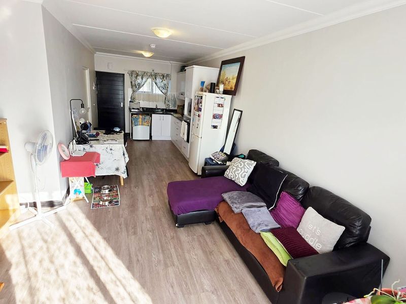 Apartment For Sale in Buh Rein Estate, Kraaifontein - Photo 7
