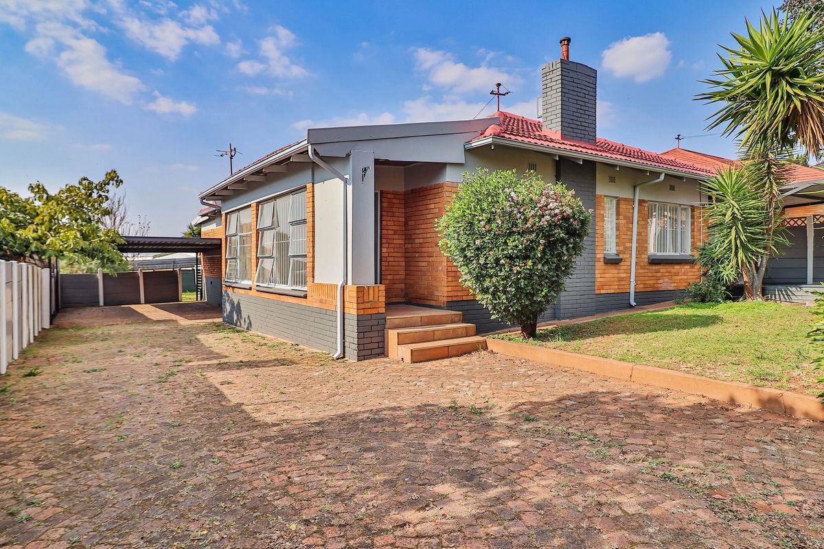 House For Sale in Sunnyridge, Germiston - Photo 3