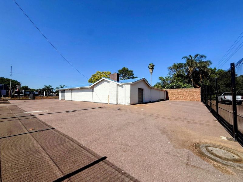 House For Sale in Waverley, Pretoria - Photo 2