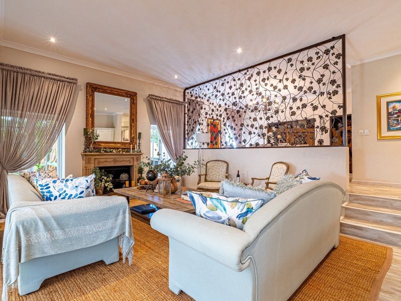 A Masterpiece of Luxury with Vastu Shastra Architecture - Photo 10