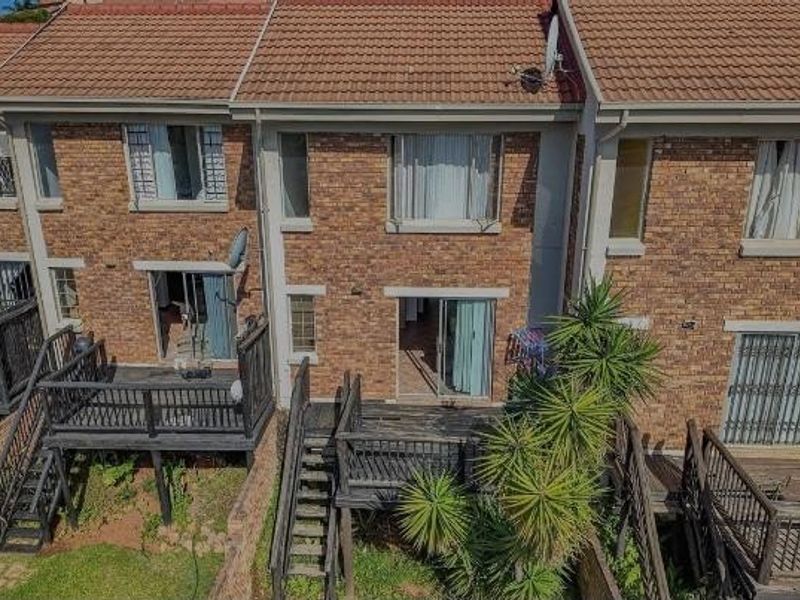2 Bedroom Townhouse For Sale in La Montagne, Pretoria - Photo 1