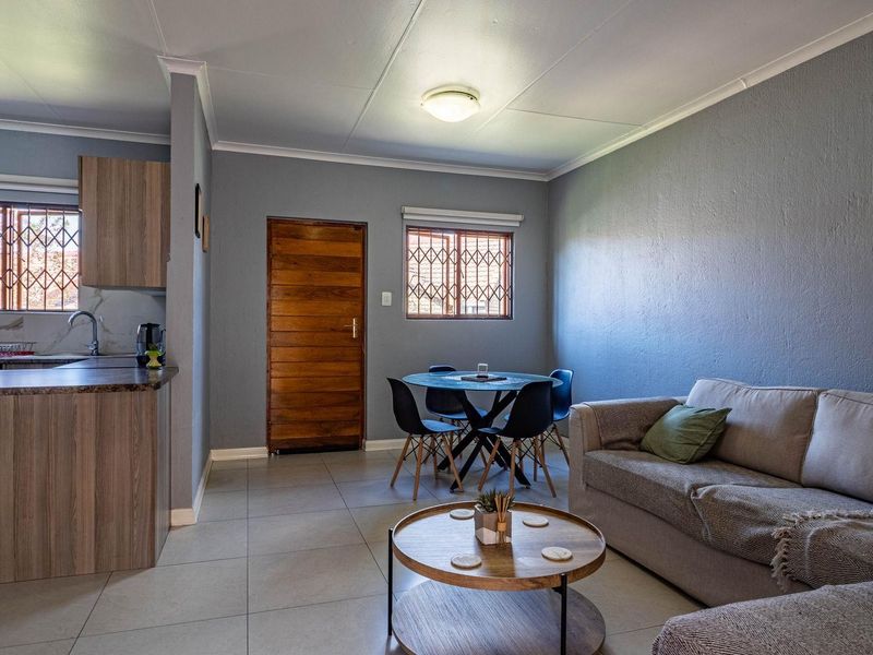 Townhouse For Sale in Randpark Ridge, Randburg - Photo 10
