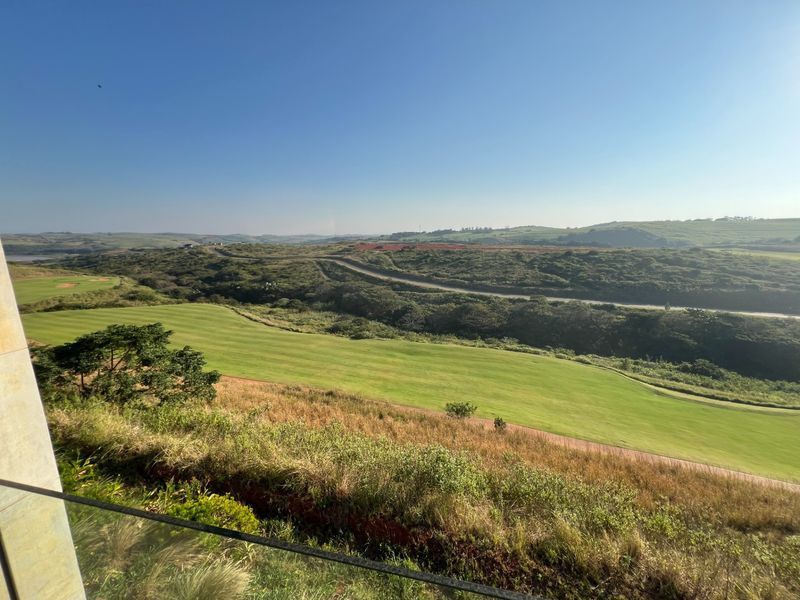 Contemporary Luxury Living with Panoramic Golf Course and Dam Views - No Transfer Duty - Photo 9