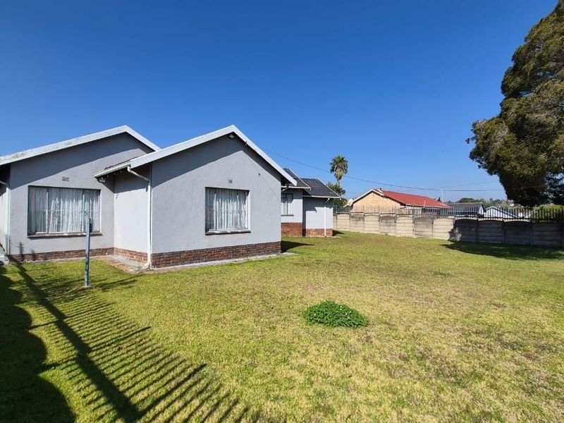 House For Sale in Norkem Park, Kempton Park - Photo 4