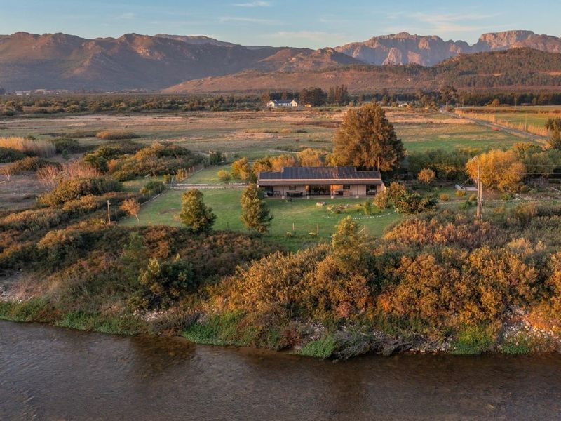 Opportunity to own 6 hectares in a gated farm area - Photo 9