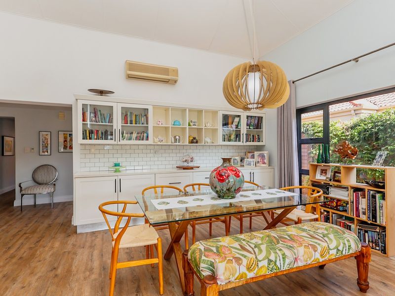 North-Facing Gem, filled with natural light, charm and elegance! - Photo 10