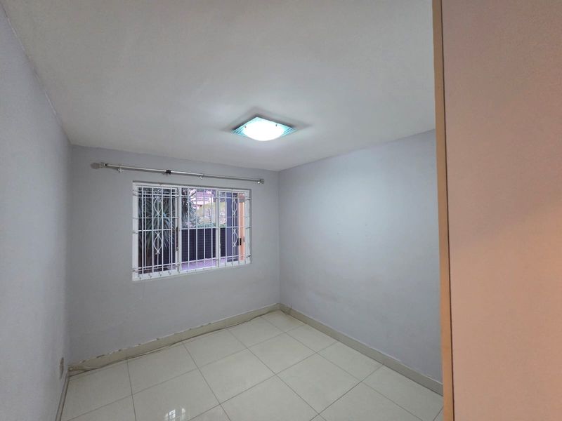 Apartment To Rent in Umgeni Park, KwaZulu Natal - Photo 9