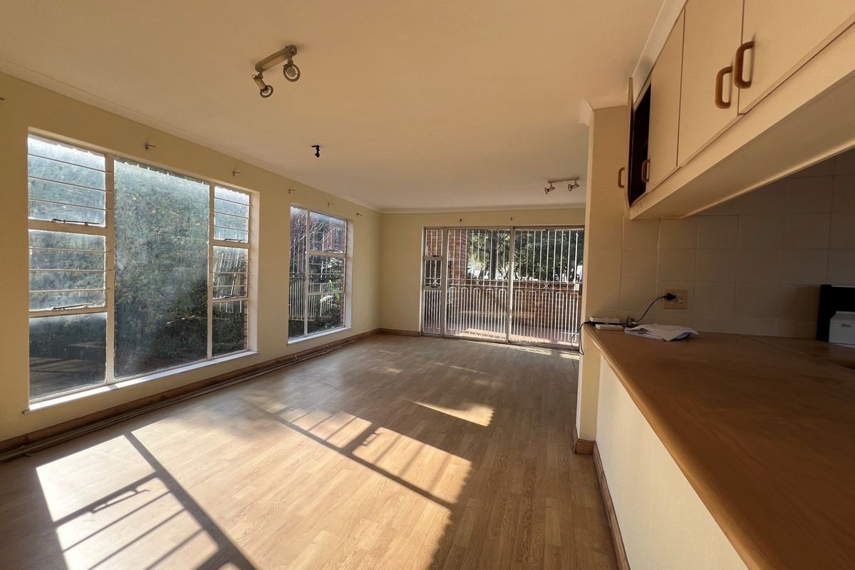 Apartment To Rent in Halfway Gardens, Midrand - Photo 2