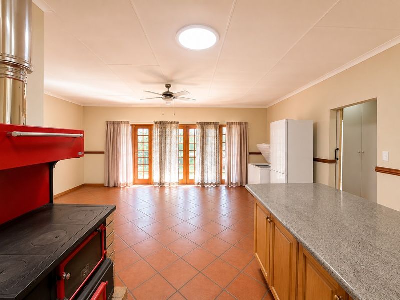 House For Sale in Montana Park, Pretoria - Photo 3