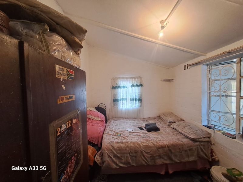 House For Sale in Kalksteenfontein, Cape Town - Photo 8