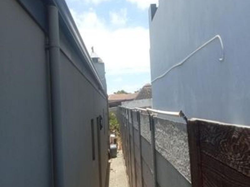 House For Sale in Sonkring Brackenfell Western Cape - Photo 4