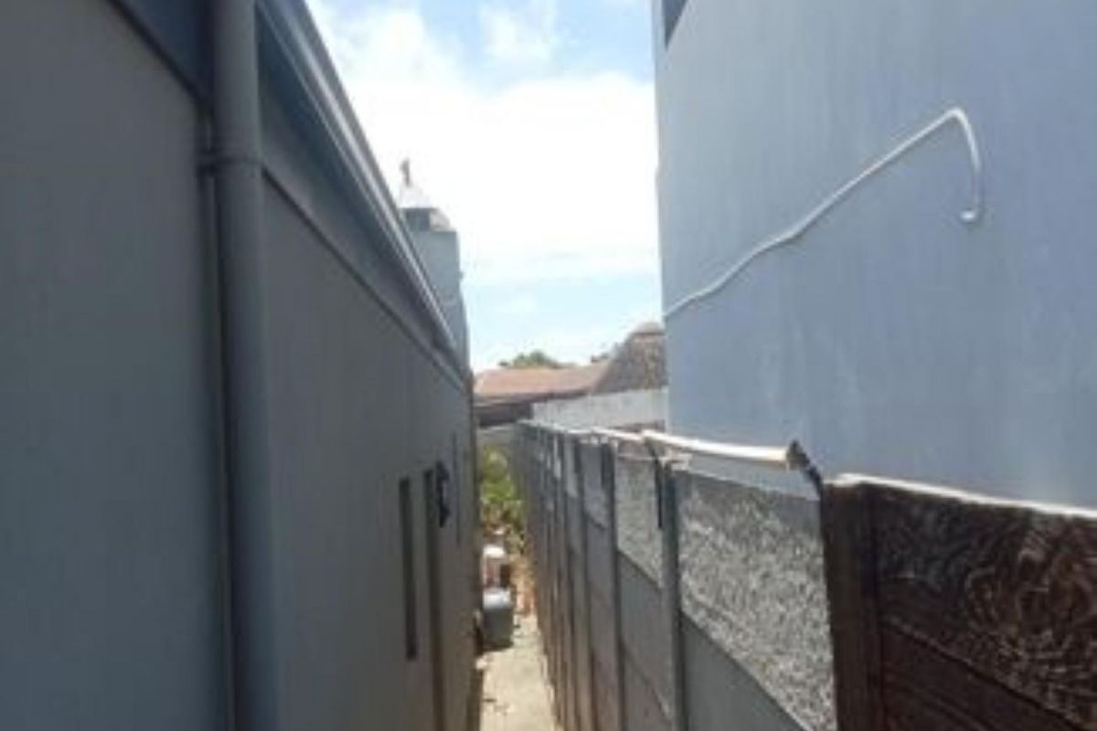 House For Sale in Sonkring Brackenfell Western Cape - Photo 4