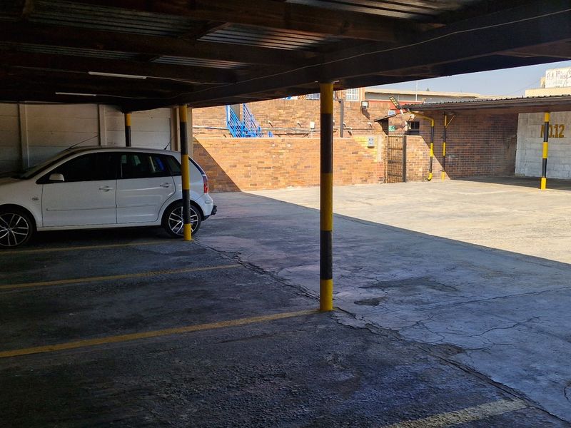 Secure Your Business Address in Delarey - Commercial Space To Let - Photo 4