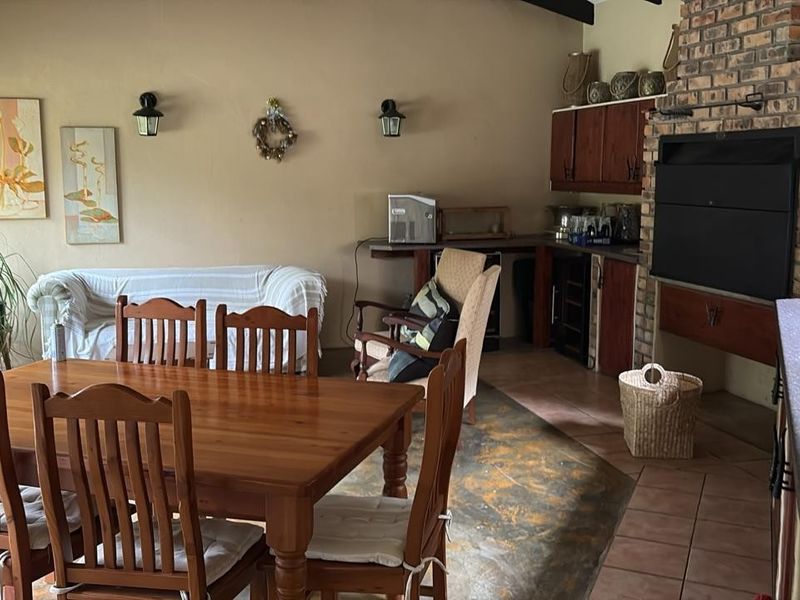 House To Rent in White River Central White River Mpumalanga - Photo 5