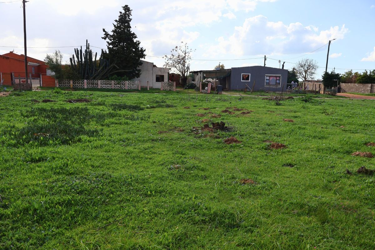 555m2 Vacant Property For Sale in Chatsworth, Malmesbury - Photo 2